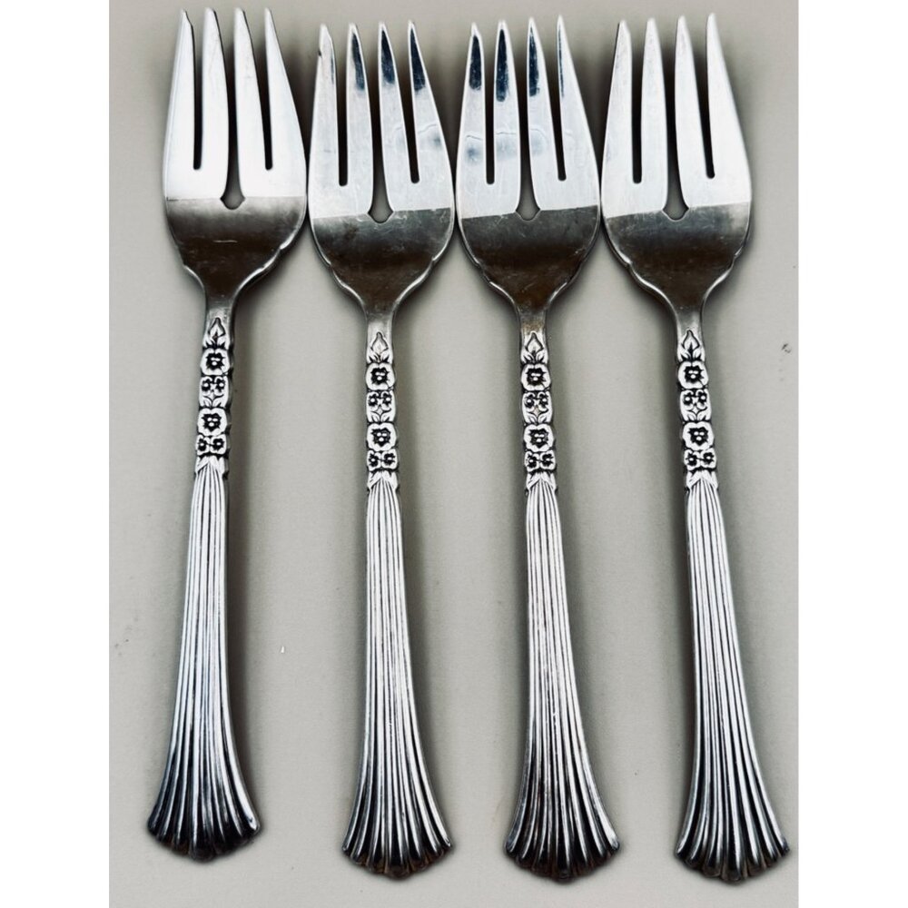 4 Oneida FLORAL QUEEN Silver Plate 1881 Rogers Salad Forks Retired